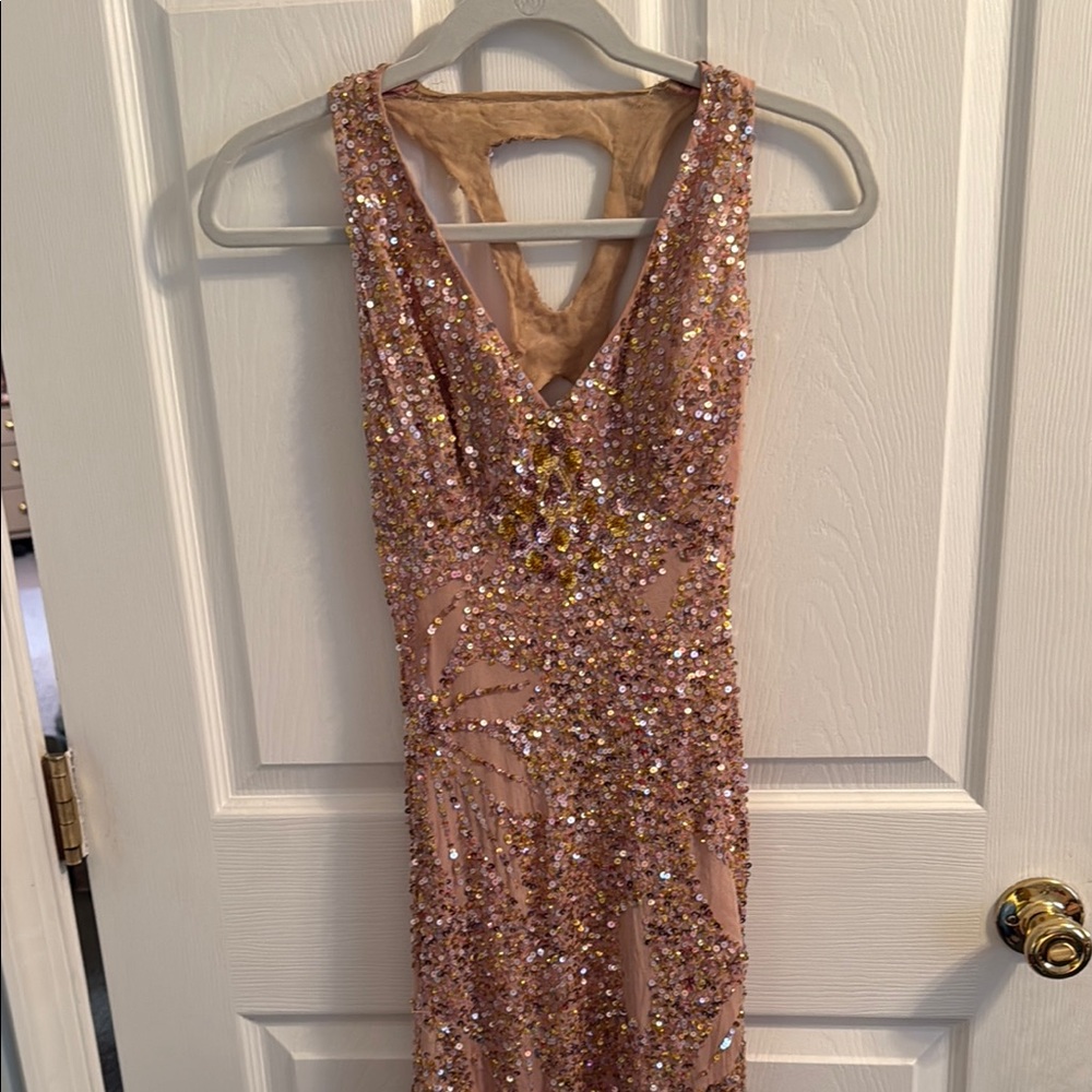 Vintage Adrianna Papell Gold Pink Sleeveless V-Neck Gown